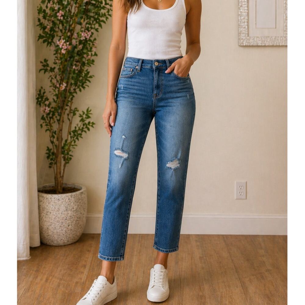 Kendall + Kylie Icon High Rise Straight Jeans 7/28 Distressed Blue Denim NWT